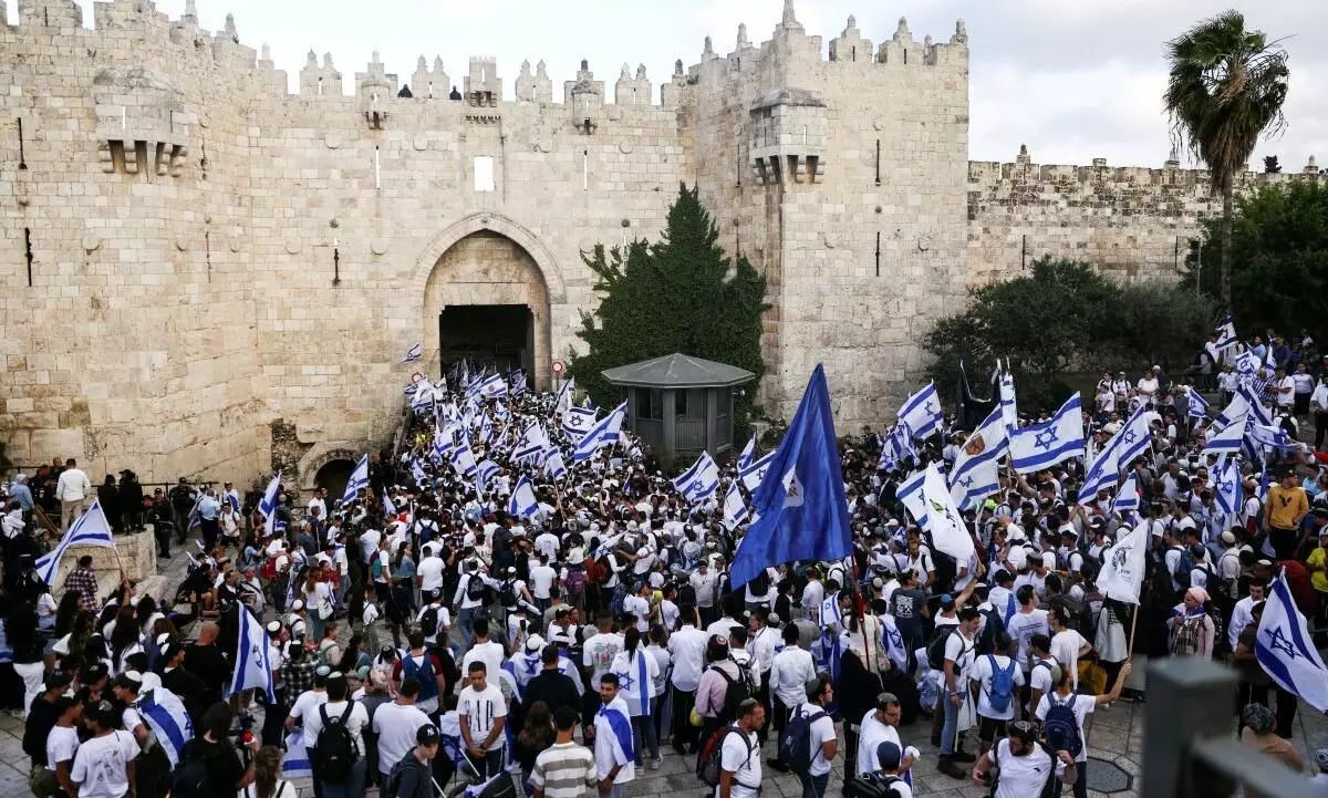 Israeli demonstrators cry “Death to Arabs” at Jerusalem capture day