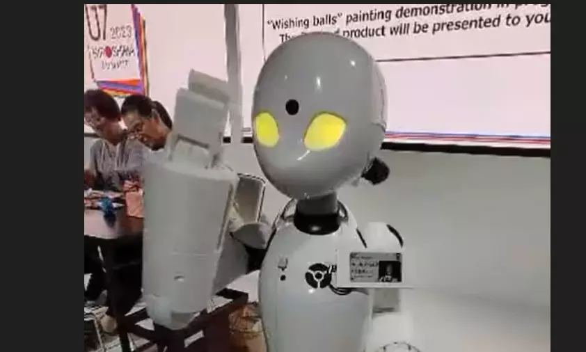 Robot at Japan-hosting G7 summit greets Indians Namaste