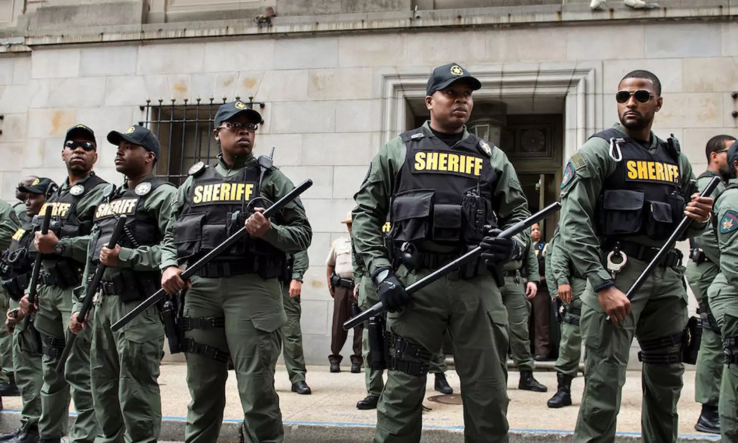 US teen arrested for bringing rifle and ammunition to school