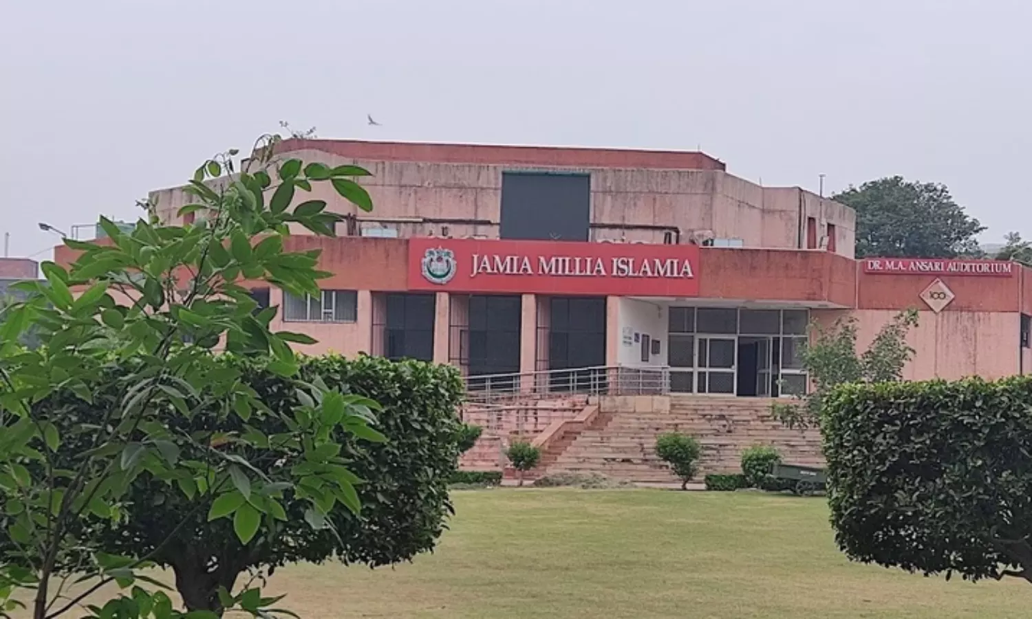 Not applicable for minority institutions: Jamia opposes plea seeking EWS quota in Delhi HC