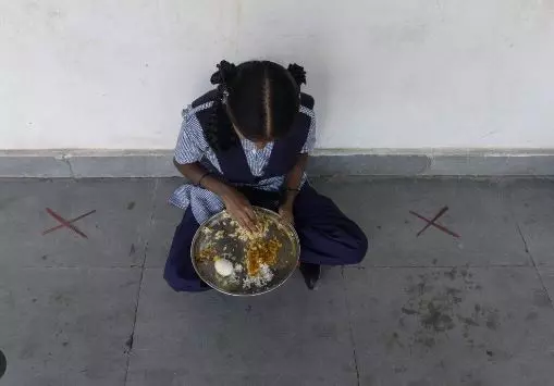 Centre questions Kerala Govt’s claim nearly 100% benefited from midday meals Centre questions Kerala Govt’s claim nearly 100% benefited from midday meals