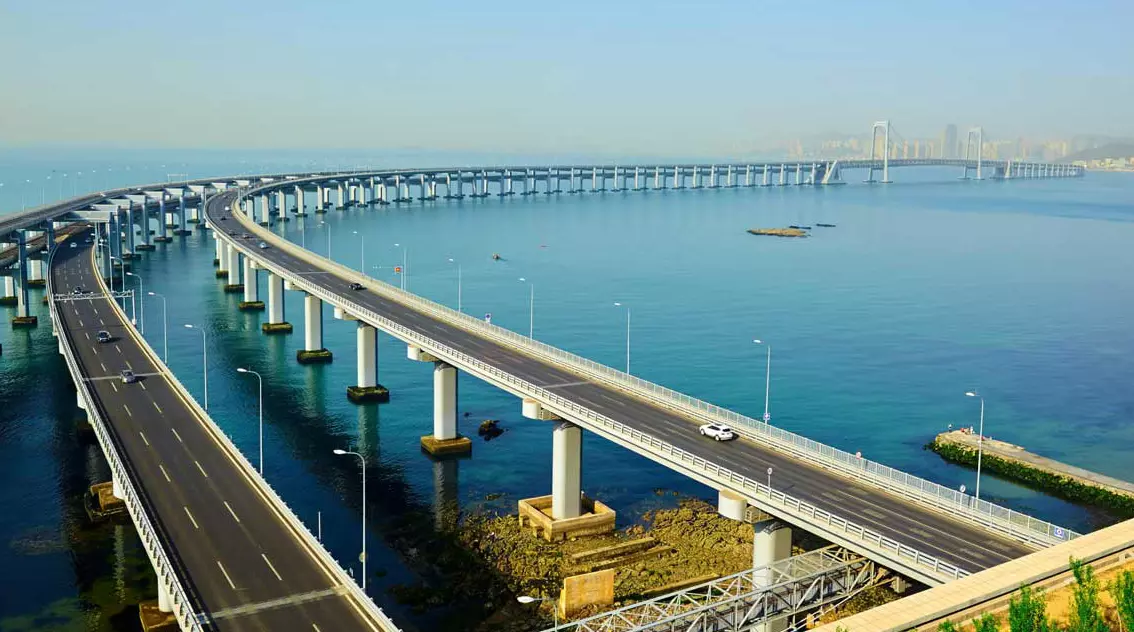 Upcoming Mumbai Sea Bridge allows you drive at 100 Kmph past toll booth Upcoming Mumbai Sea Bridge allows you drive at 100 Kmph past toll booth