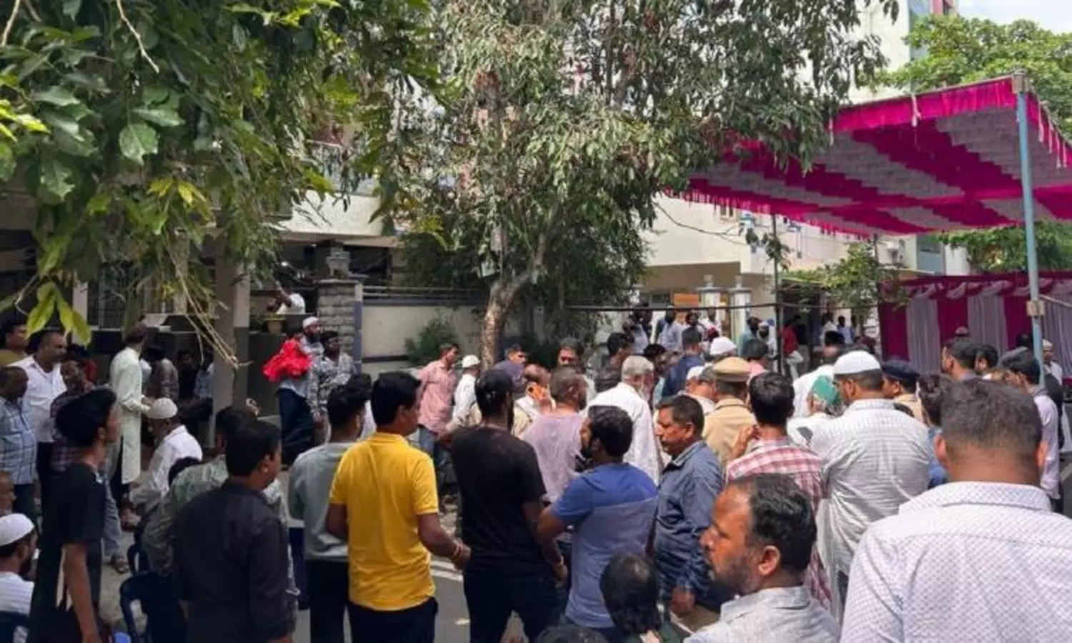 Bengaluru police under scrutiny as man allegedly stripped before pushed to death