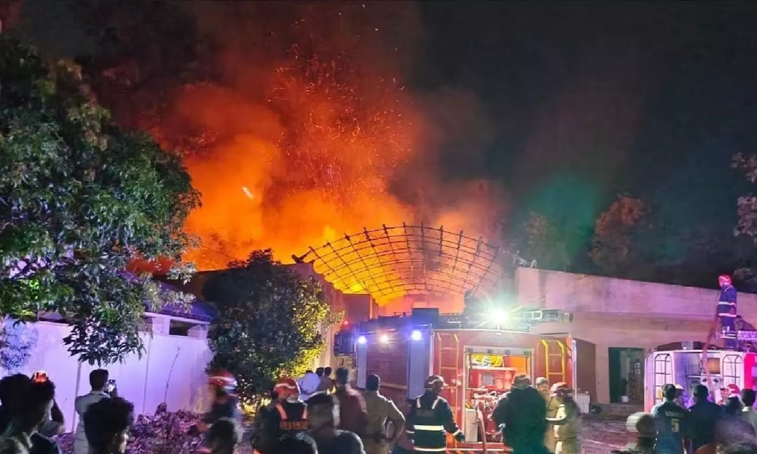 Fire at KMSCL godown again, Congress demands CBI probe