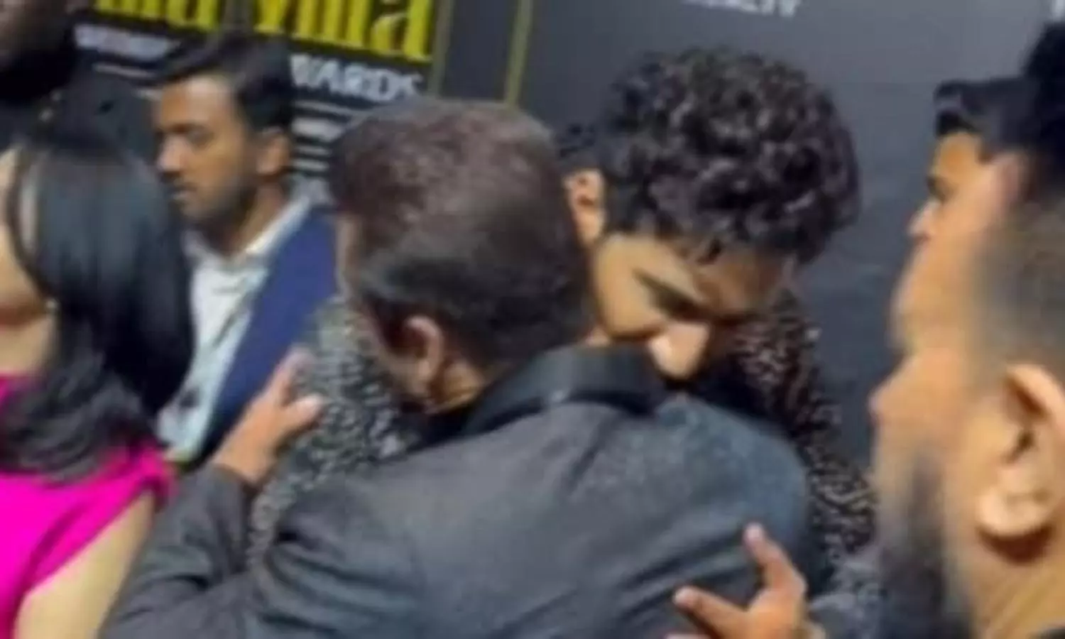 Vicky Kaushal says "no point in talking about that" on being pushed by Salman Khans security