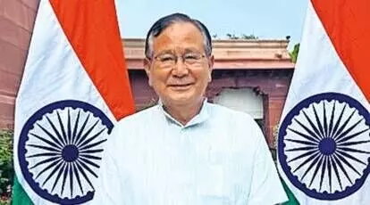 Manipur mob tries to attack home of the Union Minister with him inside