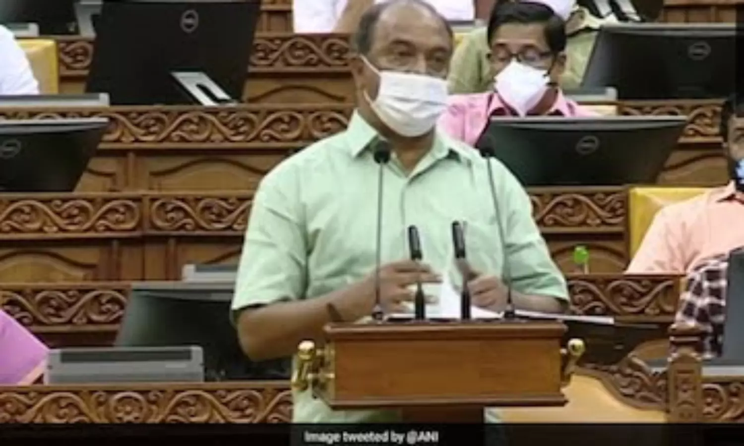 CPI(M) charges that Centre trying to suffocate Kerala with fiscal ban