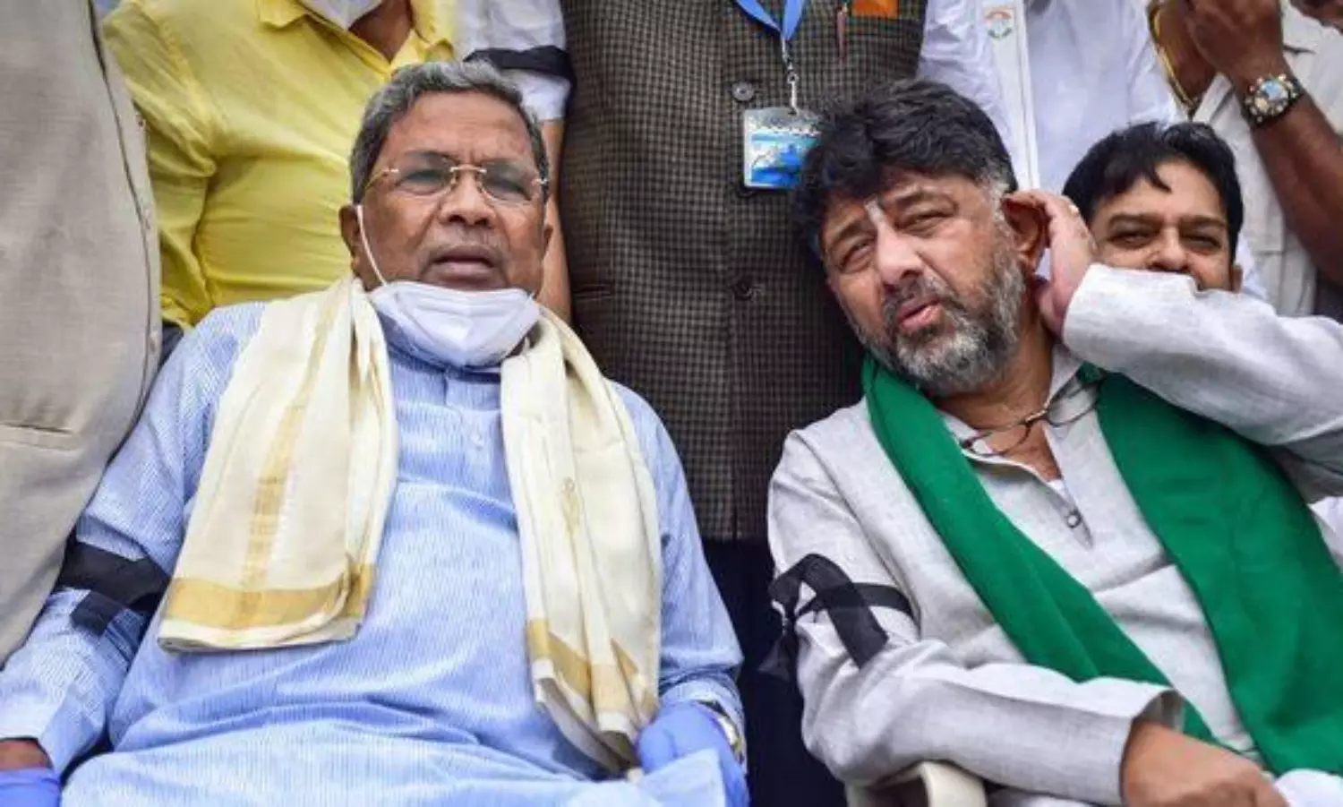Portfolios of 34 ministers in K’tka: Siddaramaiah keeps finance, Shivakumar gets irrigation