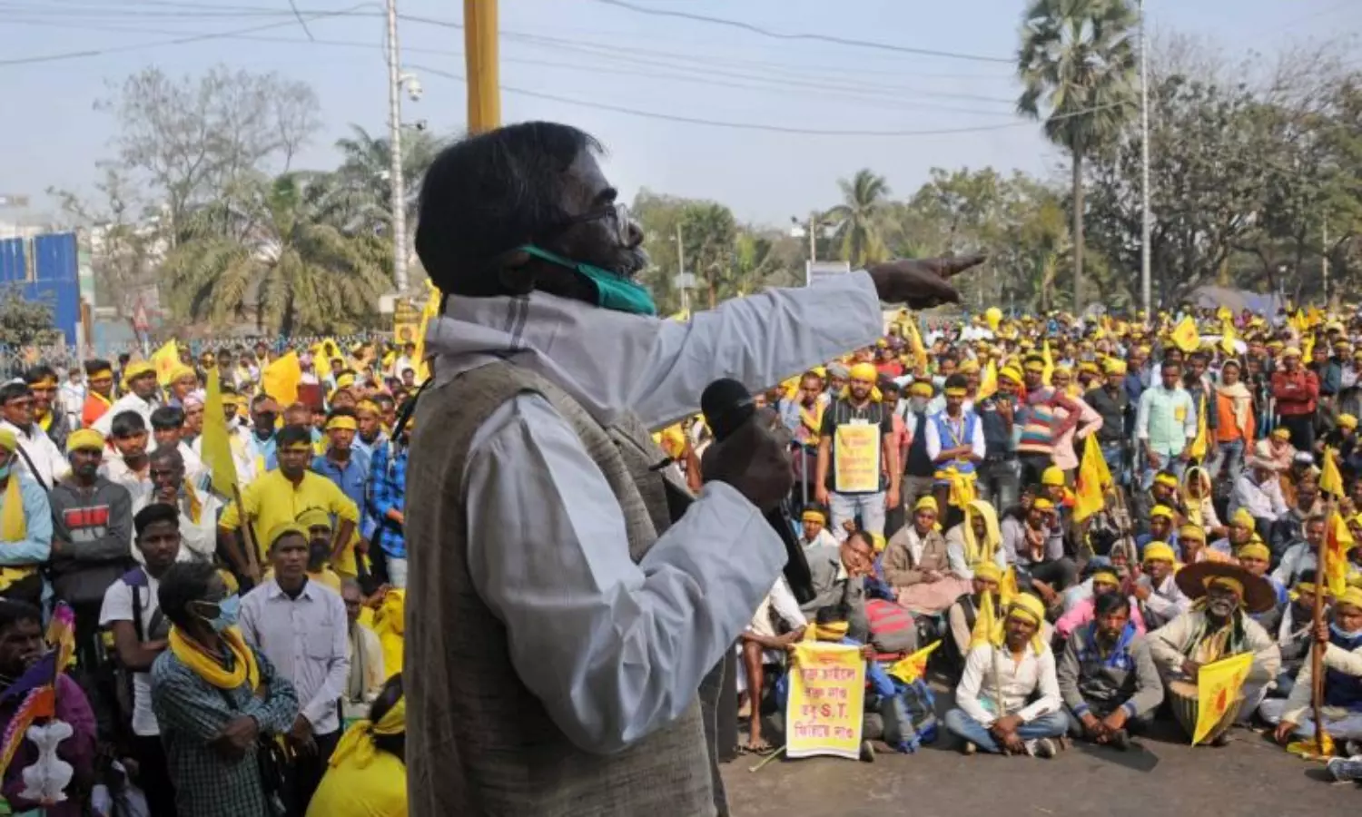 Massive protests in Bengal after Kurmi leaders held for attack on Abhishek Banerjee’s convoy