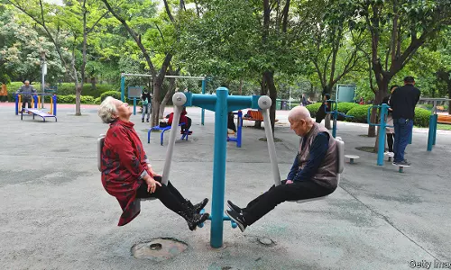 A woman in China quits job to become ‘full-time daughter’ for a decent pay