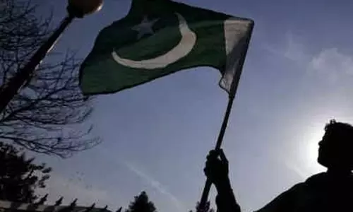 Pakistan aims for no interest under Islamic banking by 2027