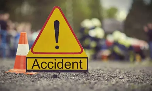 25 injured, 2 critical after private bus rams into another in Thrissur