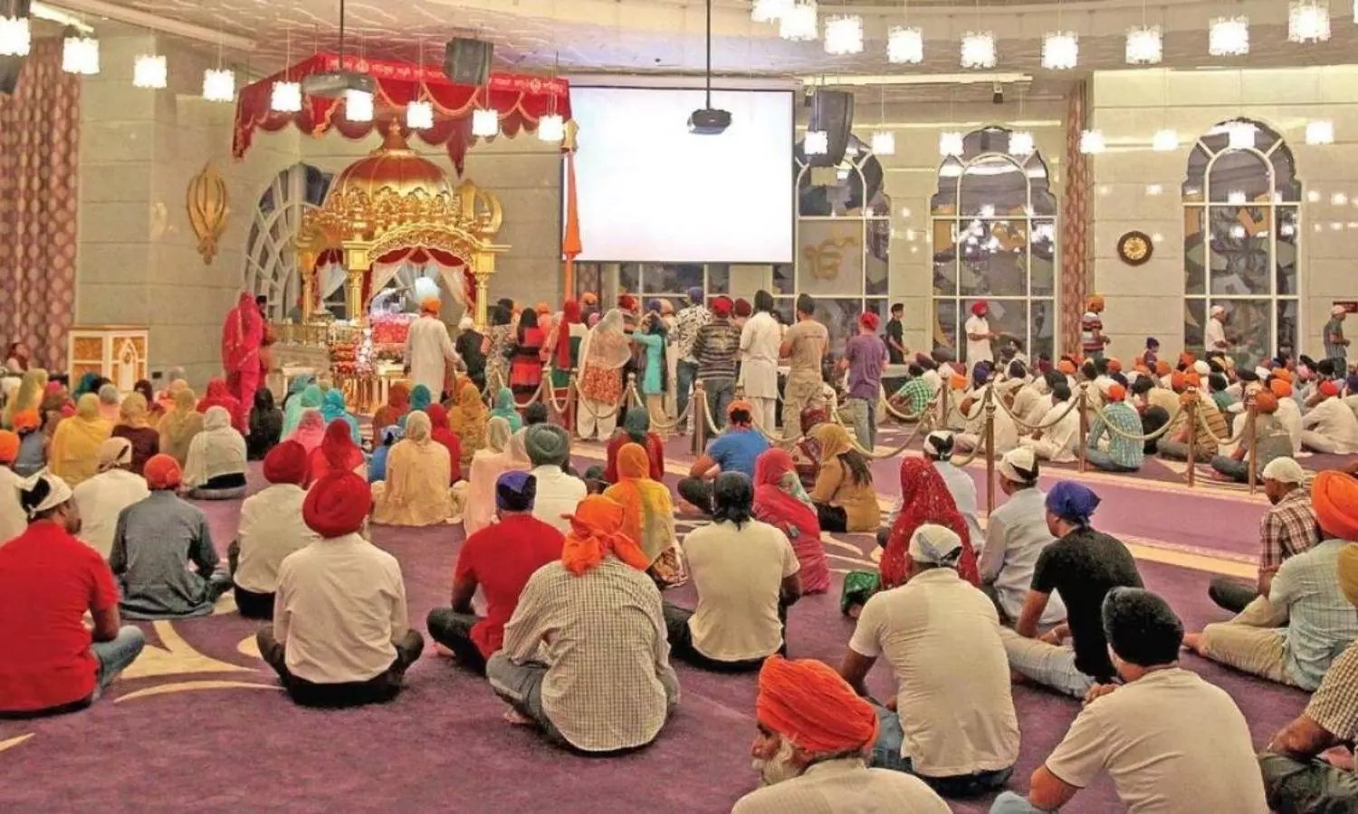 UAE approves draft law promoting tolerance, regulating non-Muslim places of worship