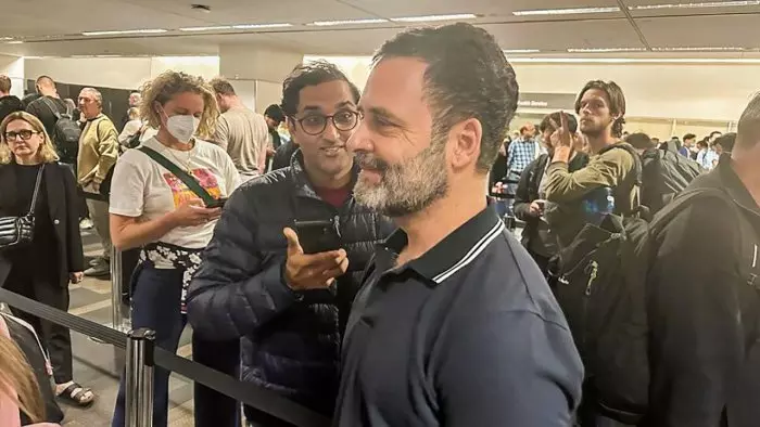 ‘I am a common man,’ says Rahul Gandhi waiting for clearance at US airport ‘I am a common man,’ says Rahul Gandhi waiting for clearance at US airport