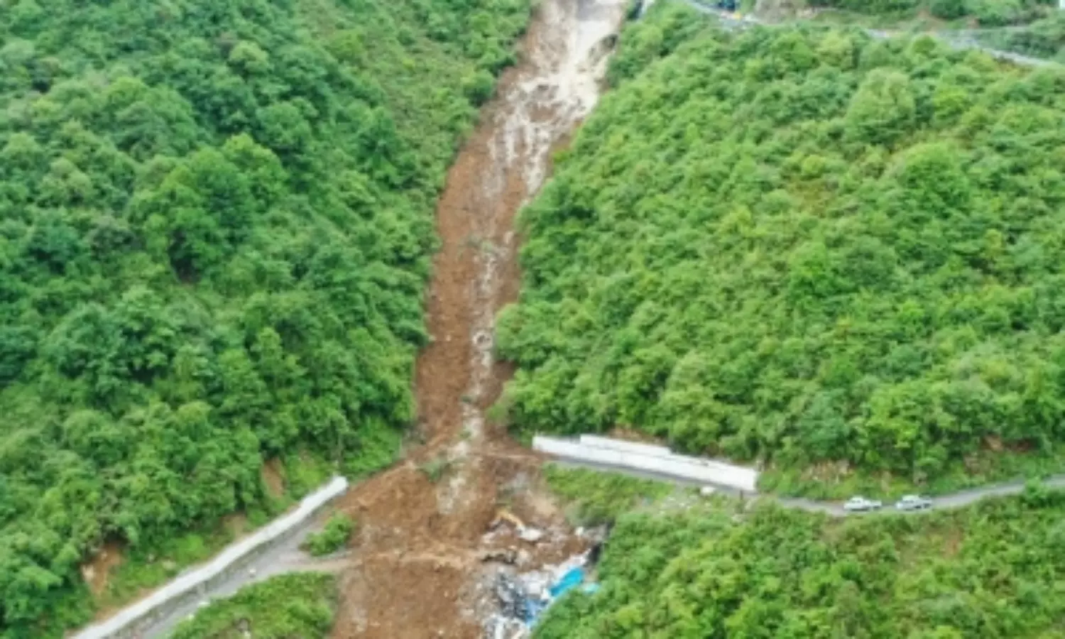 China mountain collapse toll estimated at 19, five missing