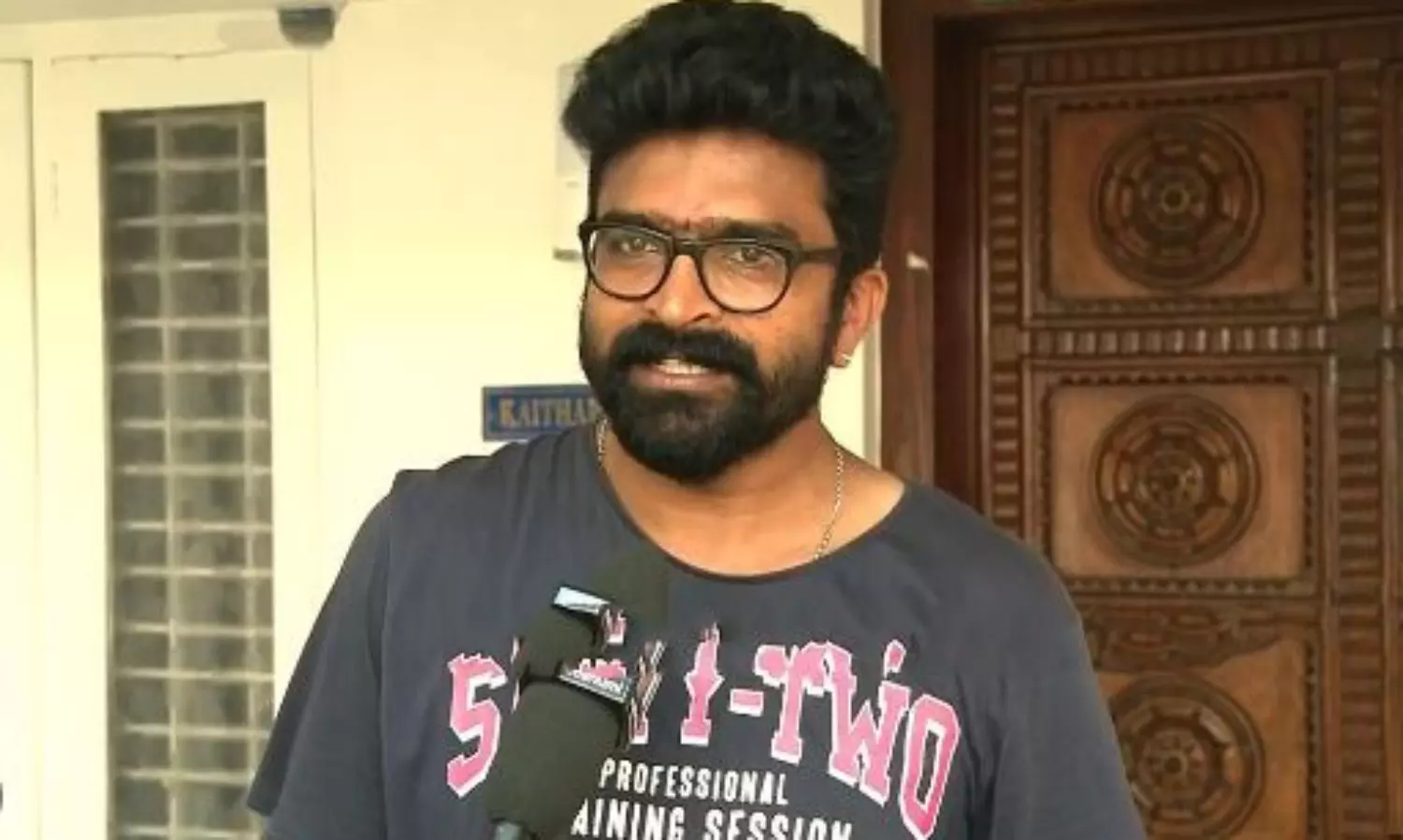 Malayalam film writer suspects Excise raid in his hotel room may be to trap him