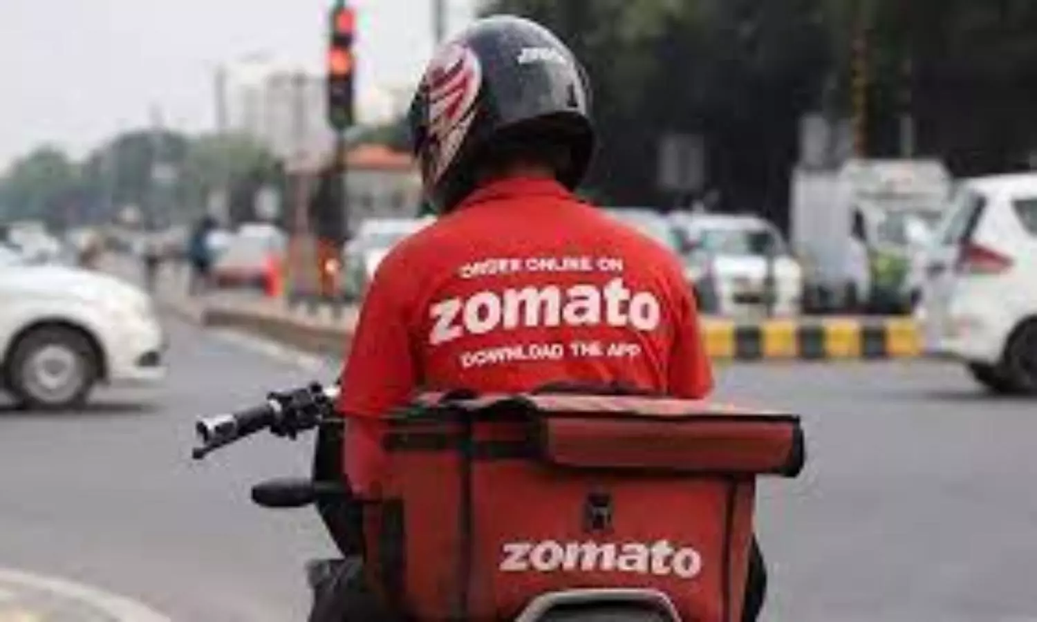 Zomato takes back green uniform for veg fleet amid row