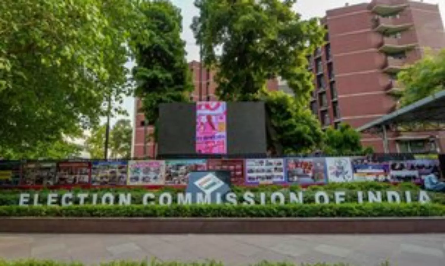 EC prepares for 2024 Lok Sabha polls; begins first level check of EVMs, papertrail machines