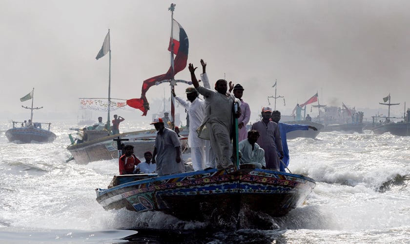 Will evacuate around 100,000 people as cyclone Biparjoy intensifies: Pakistan Will evacuate around 100,000 people as cyclone Biparjoy intensifies: Pakistan