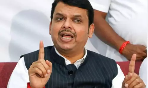 After calling Muslims sons of Aurangzeb, Fadnavis now says no Muslims descend from Aurangzeb