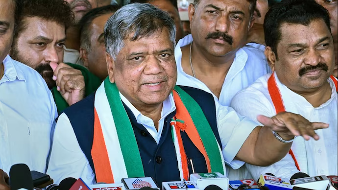 Congress names ex-CM Jagadish Shettar, 2 Others for Ktaka MLC bypolls