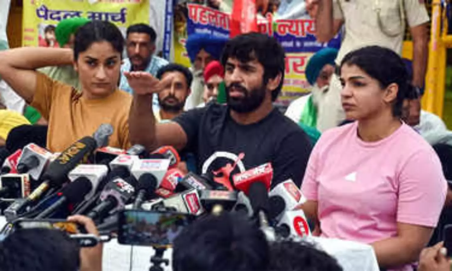 Protesting wrestlers write Sports Ministry to train in US for Asian Games trials