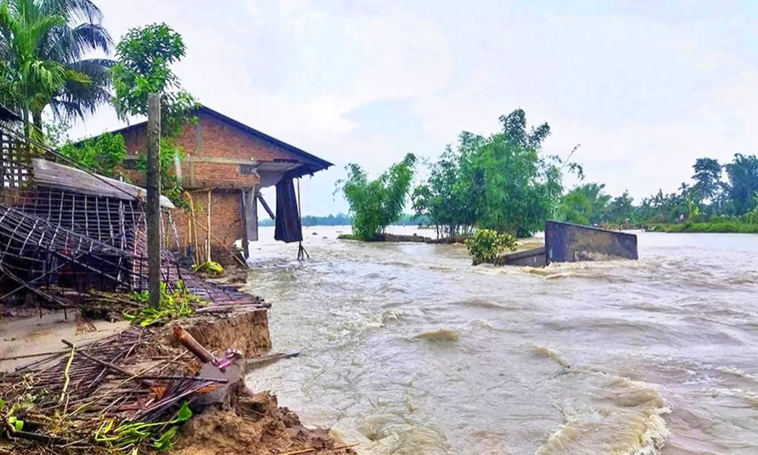 Assam flood: situation worsens, 1.20 lakh people affected