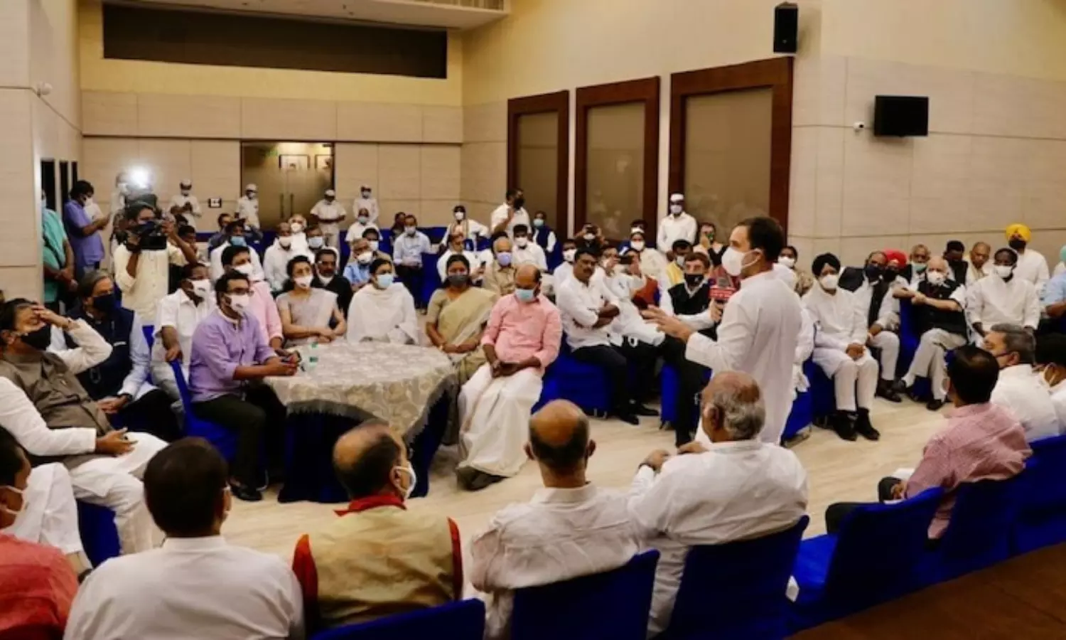 Top opposition parties to meet today to draw plans for 2024 Lok Sabha polls