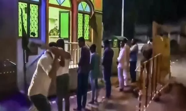 Civil society organizations’ PIL in Gujarat HC highlights human rights violations in public flogging of Muslims Civil society organizations’ PIL in Gujarat HC highlights human rights violations in public flogging of Muslims