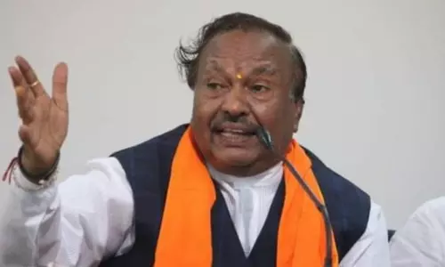 BJP leader Eshwarappa once again comes out announcing demolition of mosques