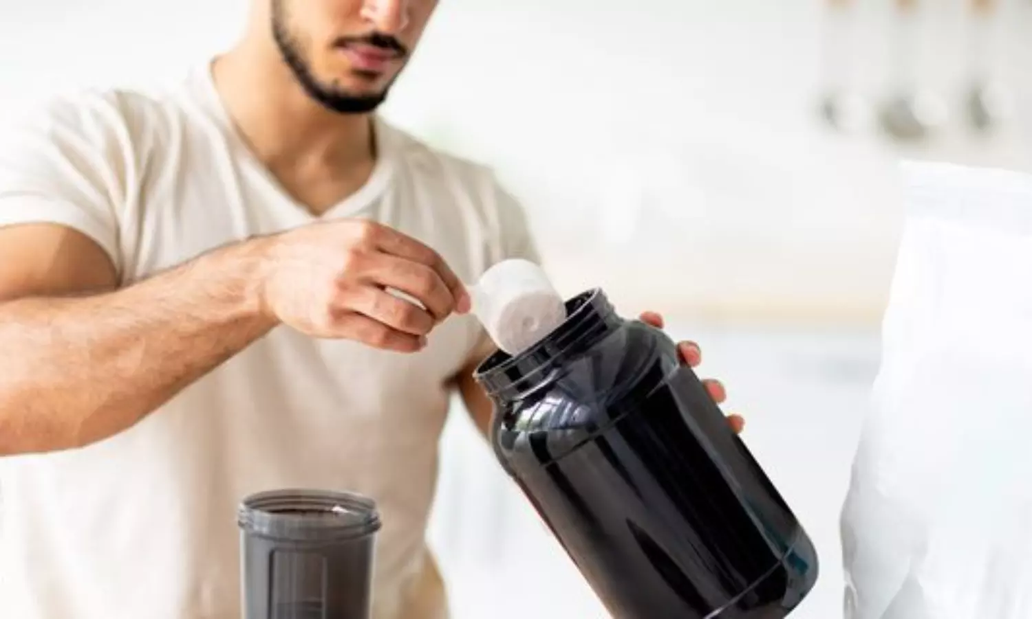 UK official calls for adding health warning on protein drinks after a boy’s death