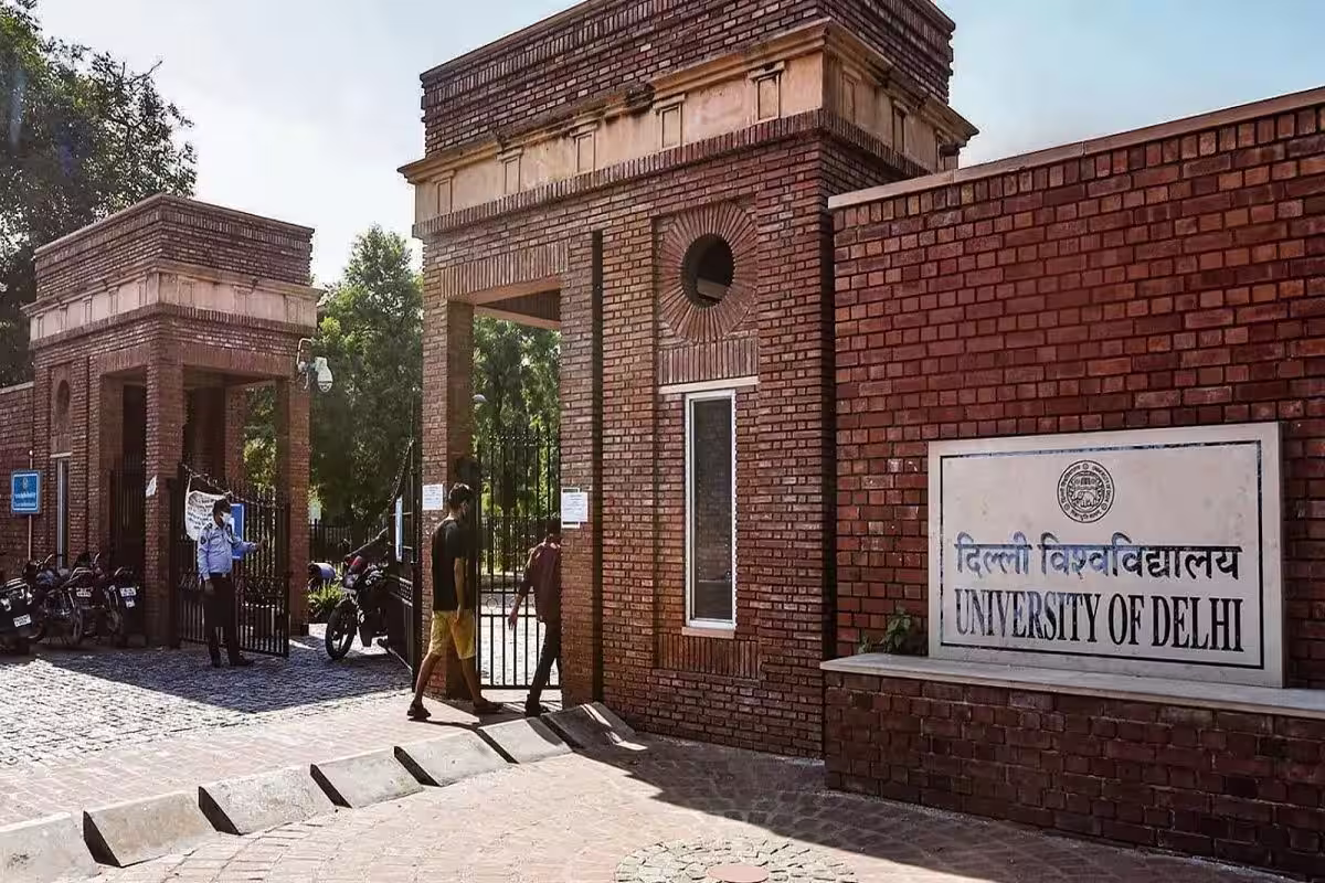 No black dress, compulsory attendance: Delhi University issues notice ahead of PM Modi’s visit