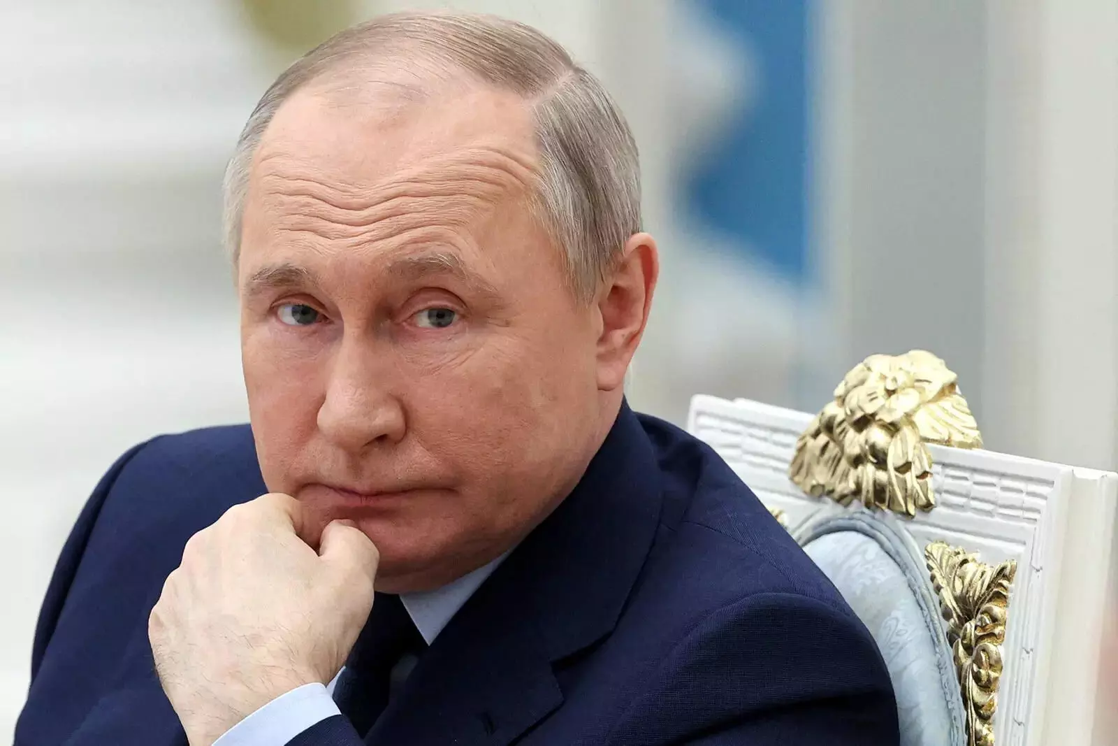 Vladimir Putin’s hold on power weakening, many Russians believe: report