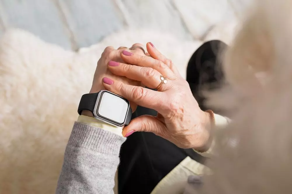 Smartwatches may help identify Parkinsons disease 7 years before symptoms appear