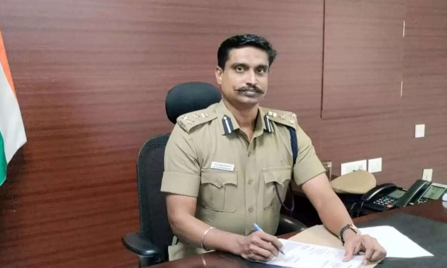Tamil Nadu DIG Vijayakumar shoots himself dead