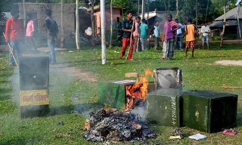 WB panchayat elections: death toll climbs to 12 in poll violence as TMC, Oppn exchange blame