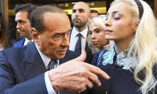 Former Italian PM Berlusconi leaves 100m Euro to 33-year-old girlfriend in his will
