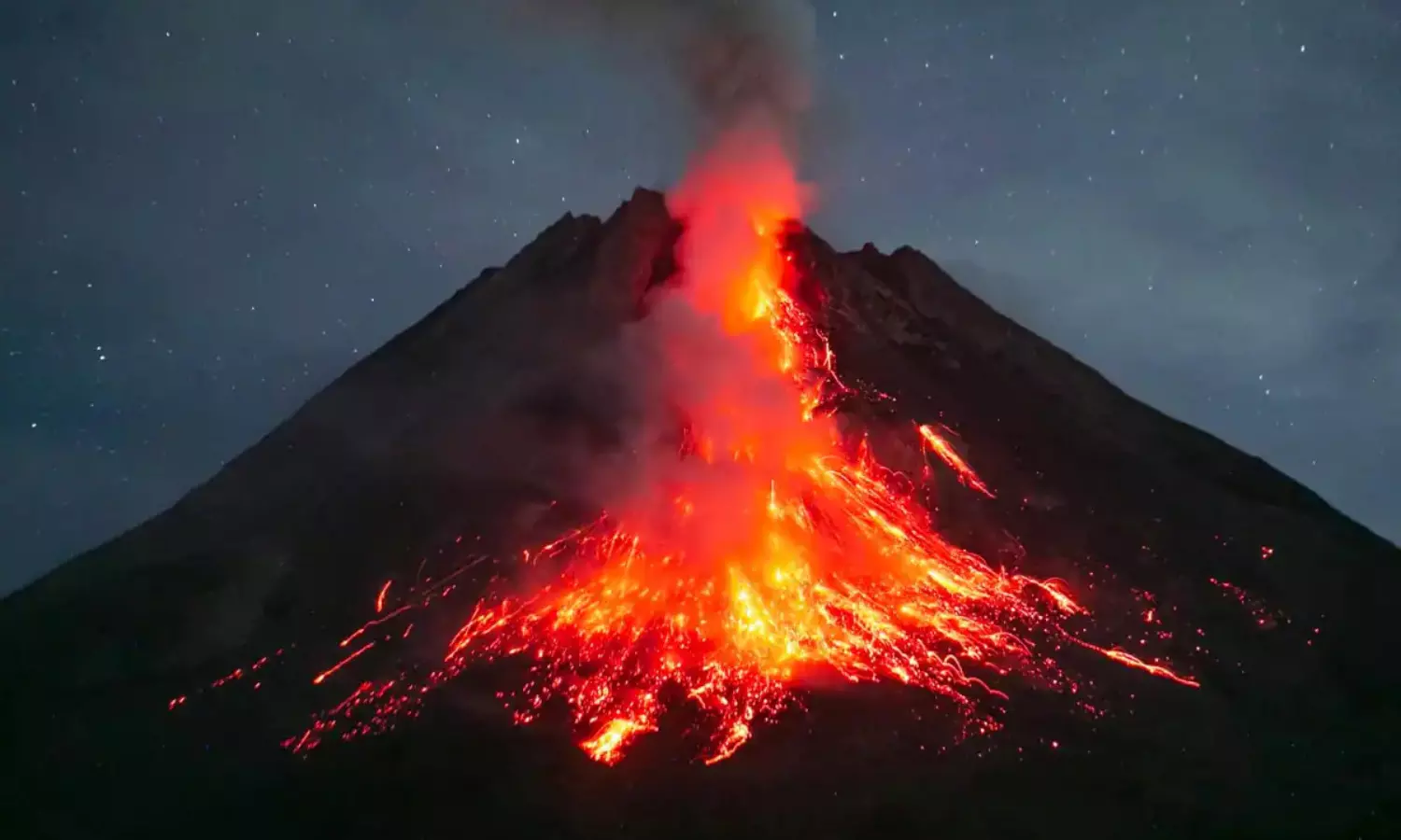 Indonesias Mt. Merapi Volcano erupts 16 times in 24 hours