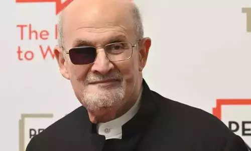 Salman Rushdie reveals he is in therapy, has ‘crazy dreams’ since knife attack in NY