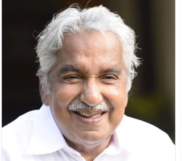 Former Kerala Chief Minister Oommen Chandy passes away at 79