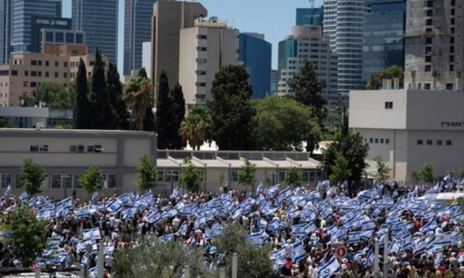 Israelil protesters stage Day Of Disruption across the country against judicial reform