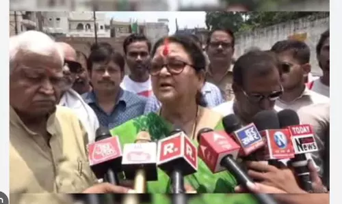 Kanpur Mayor calls for law to prevent Muslims from occupying Hindu properties Kanpur Mayor calls for law to prevent Muslims from occupying Hindu properties