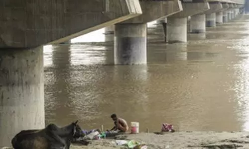 Farmers at relief shelters in despair as Yamuna flood waters yet to recede