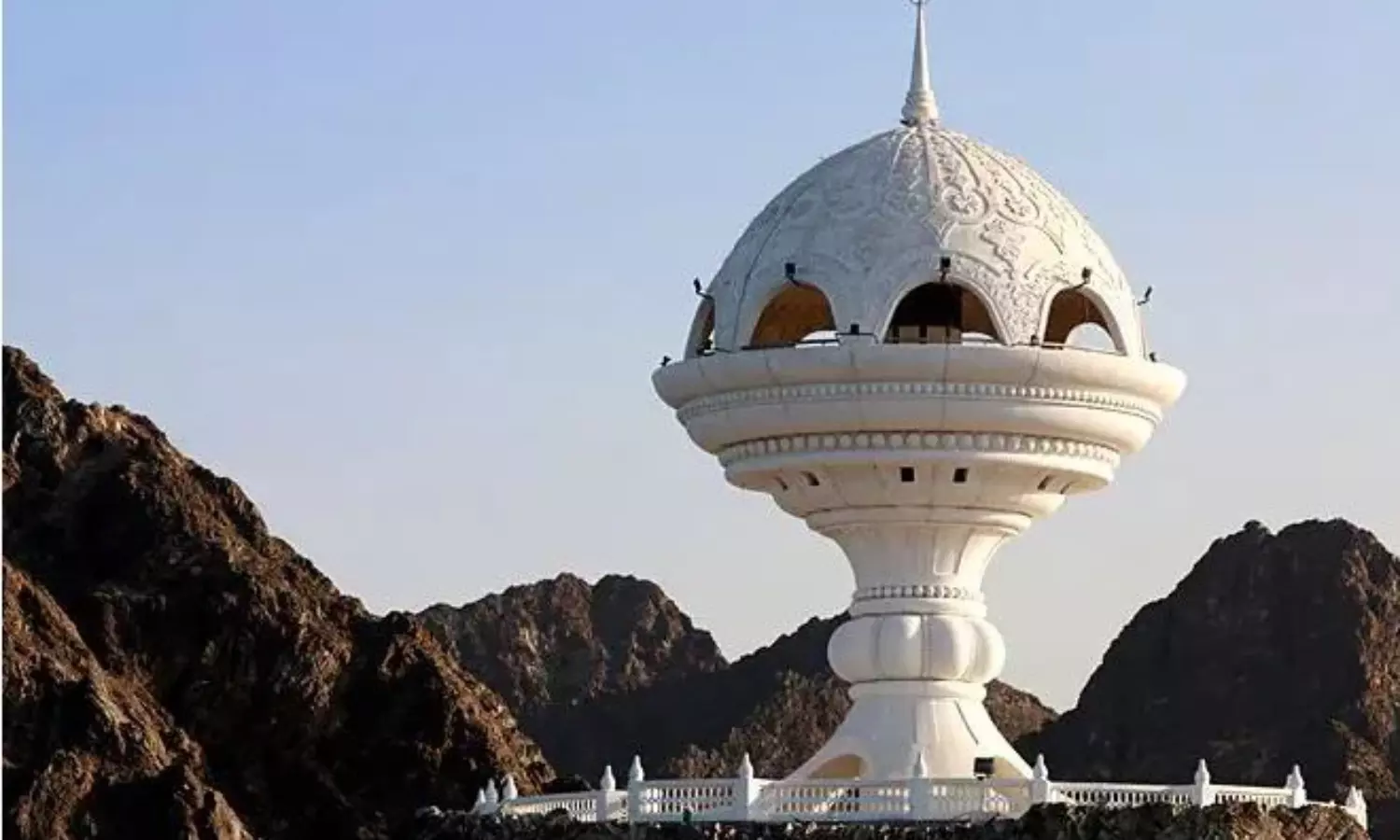 Oman labour reforms: Omanisation, 182-day sick leave, 98-day of paid maternity leave