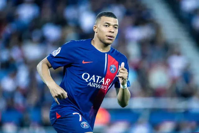 Kylian Mbappe turns down record offer from Al Hilal