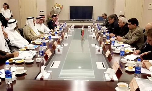 Pakistan and Saudi Arabia sign MoU to build $10 billion oil refinery in Gwadar Port