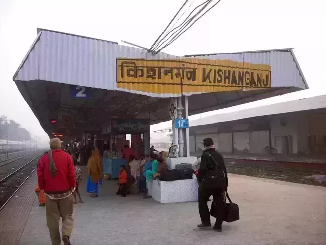 Newlywed woman heading for honeymoon disappears from train in Bihar