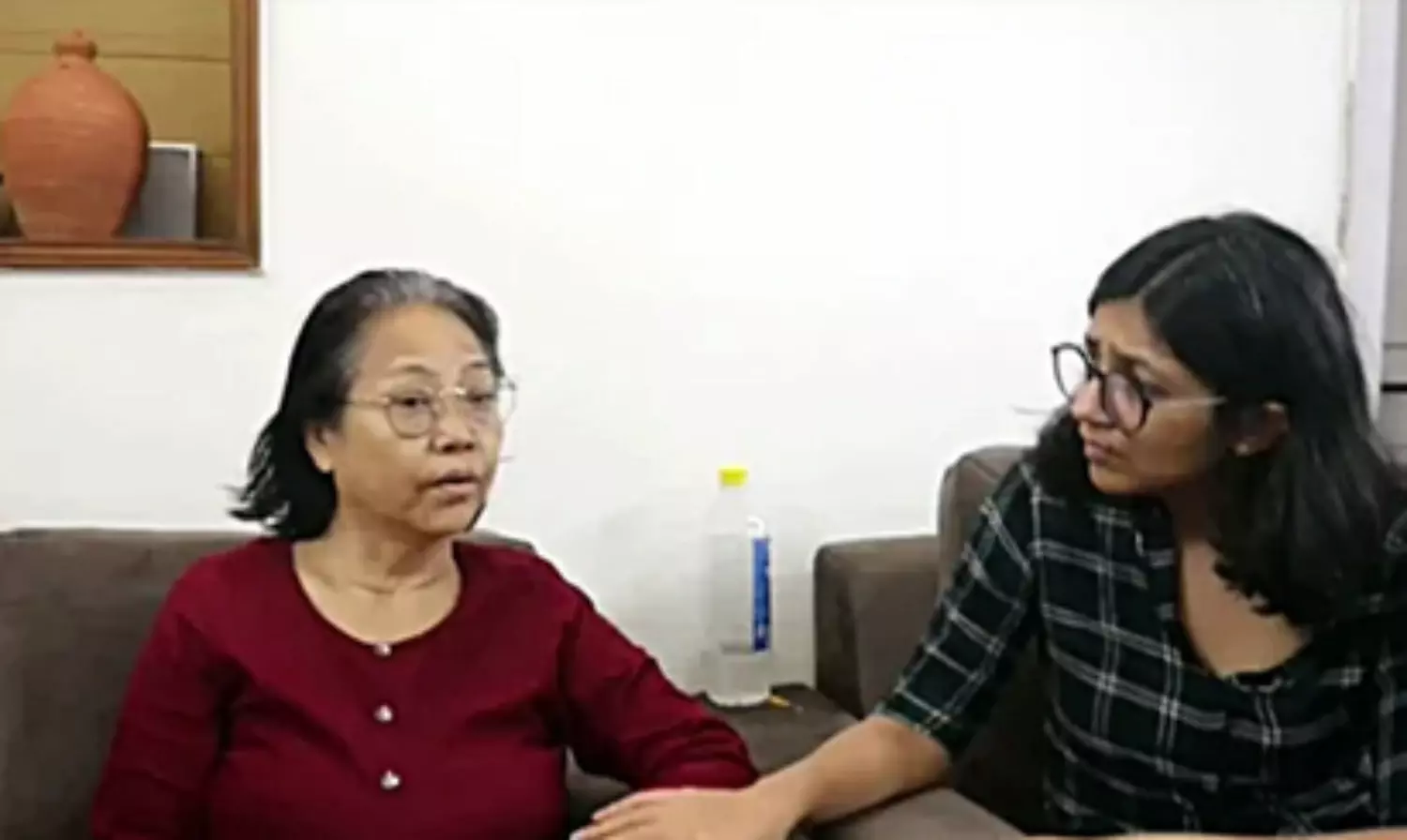 DCW chief meets Manipur MLA Valtes family