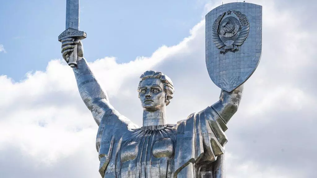 Ukraine removes Soviet-era ‘hammer and sickle’ symbol from Motherland Monument in Kyiv