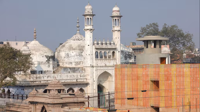 Gyanvapi mosque committee moves court; seeks ban on false news on ASI survey